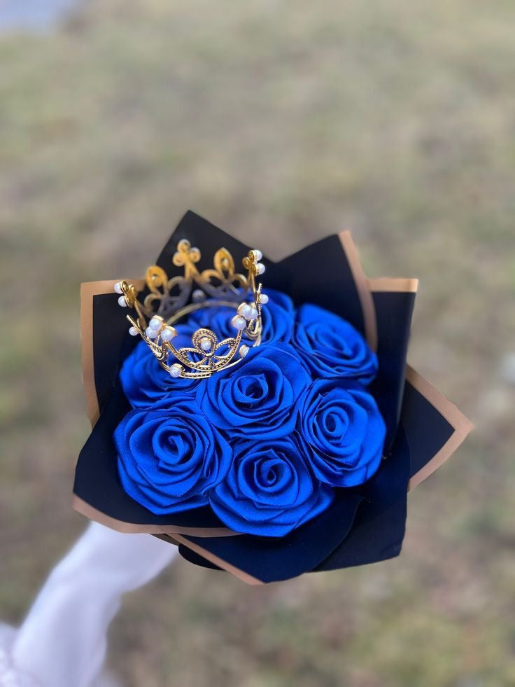 Букет от сини кадифени рози